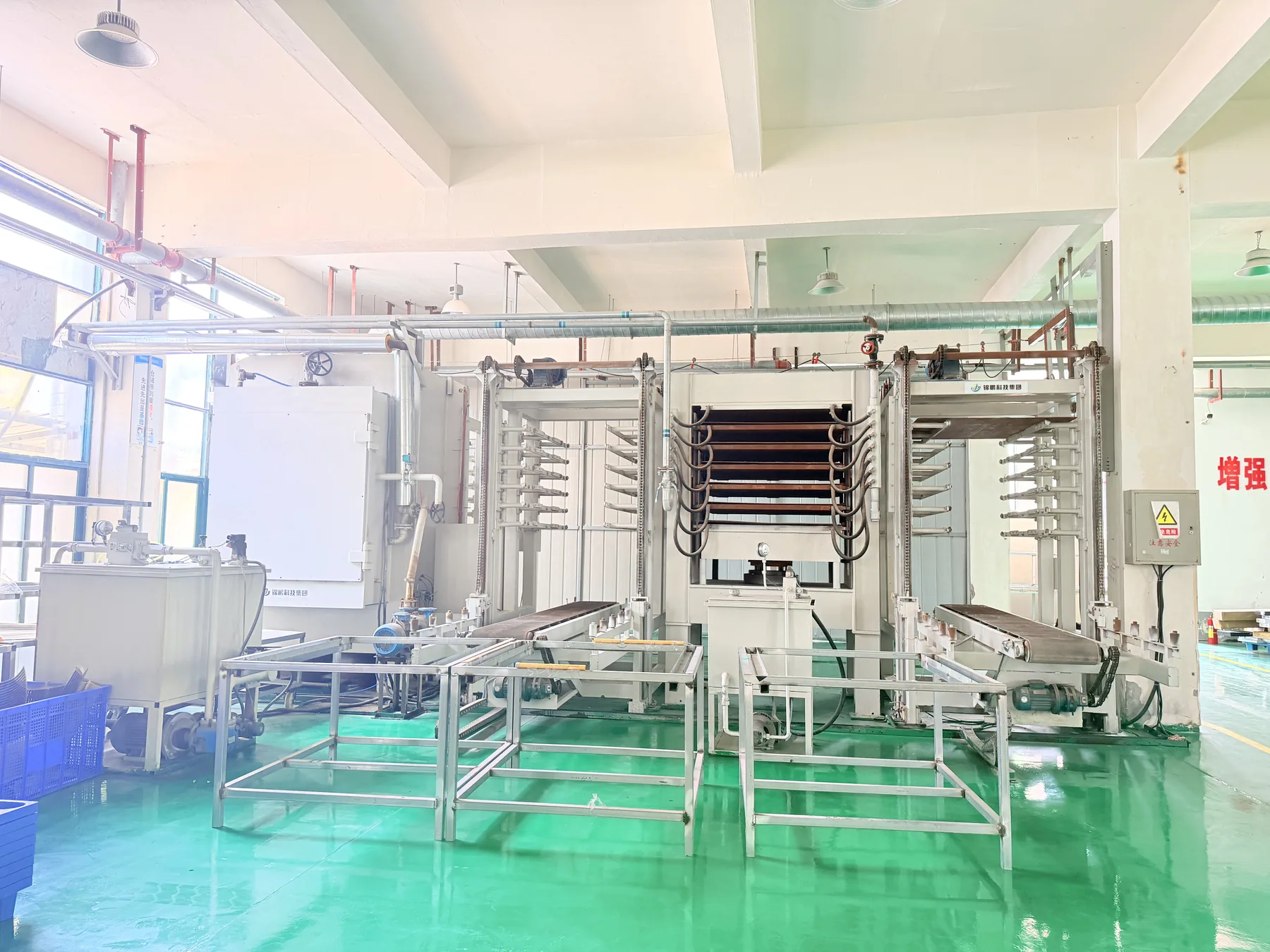 Large graphene heating product press and forming equipment