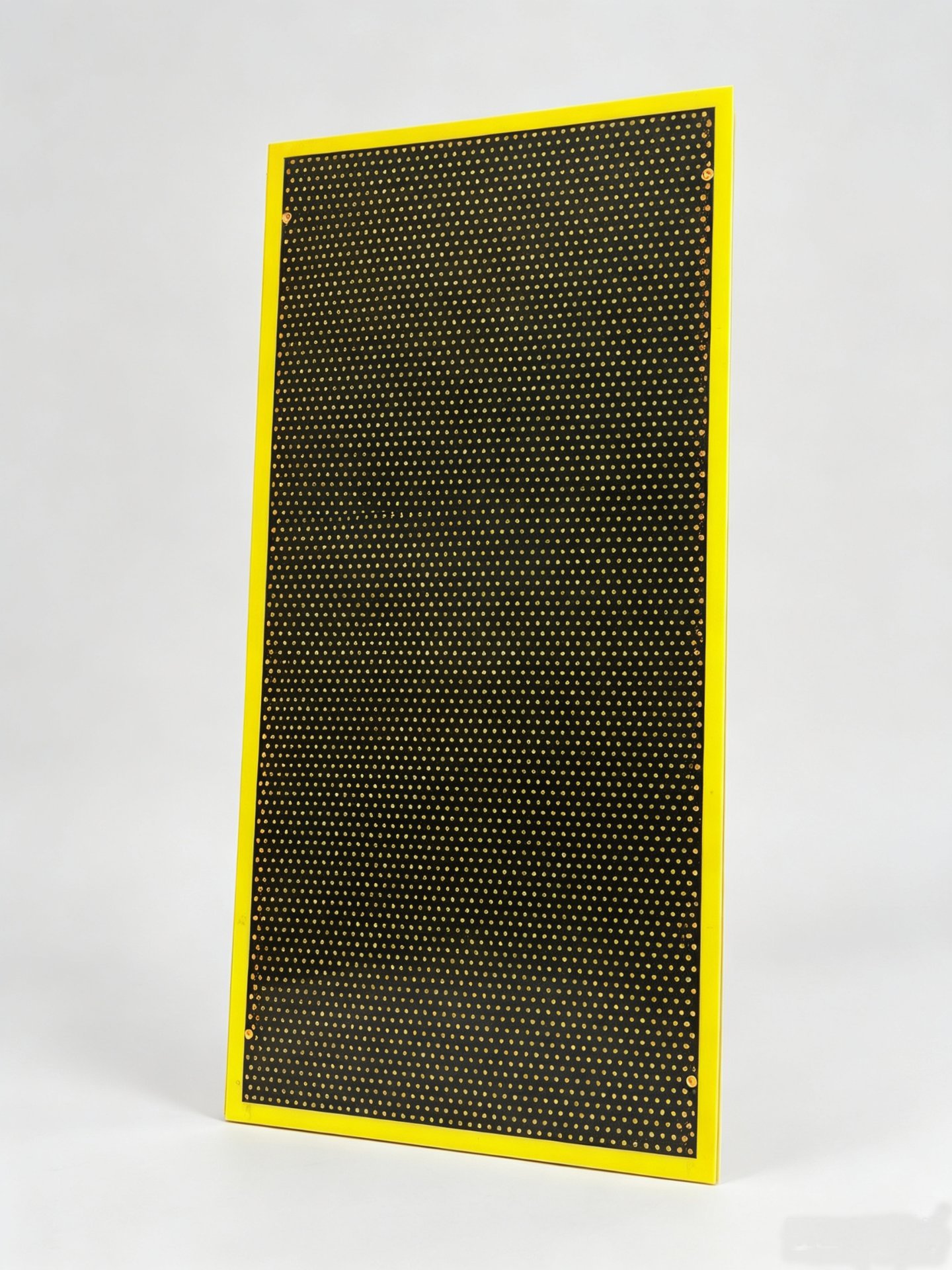 Graphene far infrared heating chip